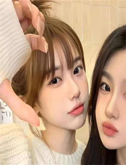 情色片文化解读：《抑郁症和我》的叙事结构与视觉语言 ——深入探索情色片的艺术世界